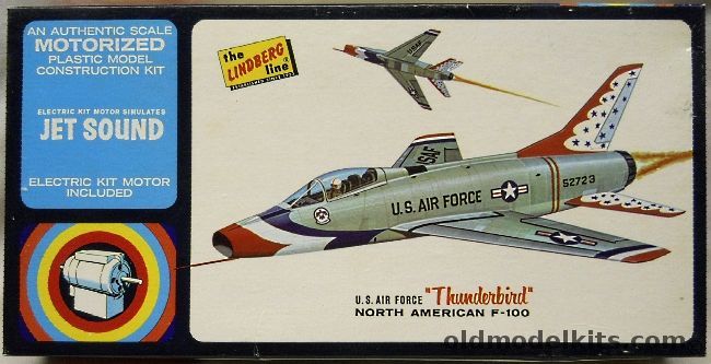Lindberg 1/48 F-100 Super Sabre USAF Thunderbirds Motorized Jet Sound, 3103M-150 plastic model kit